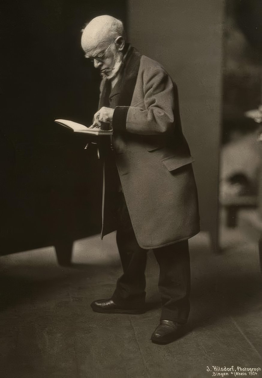 Menzel che disegna / Foto 1904 da Jacob Hilsdorf