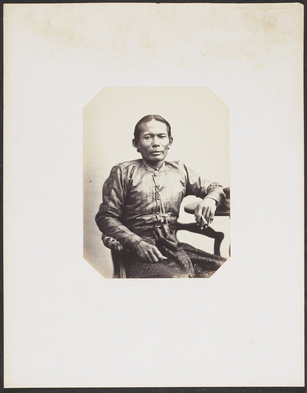 Khounraxassombat, 38 anni da Jacques Philippe and Rousseau Louis  Potteau