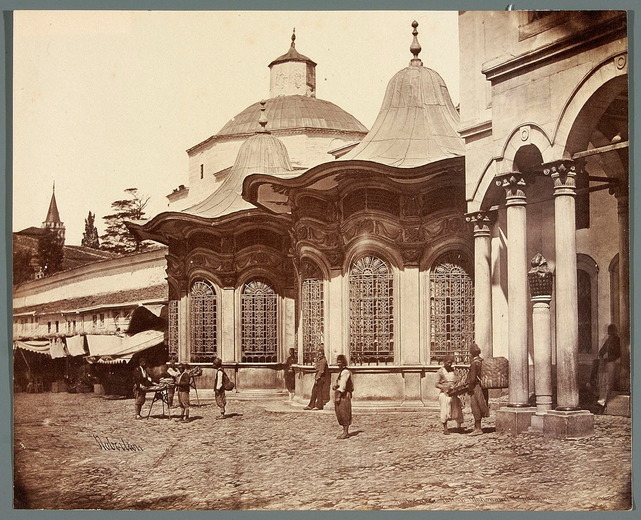 Fontana del sultano Mahmud, Tophane da James Robertson
