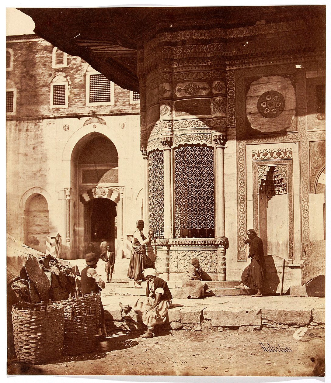 "Porta imperiale del Serraglio" [Istanbul. Fontana di Ahmed III presso la porta del Palazzo di Topkapı] da James Robertson