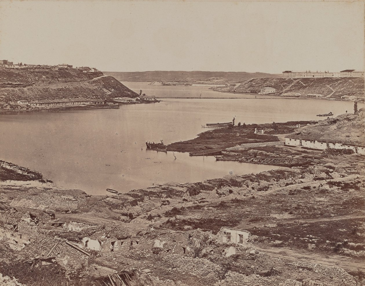 Sebastopoli, vista del porto da James Robertson