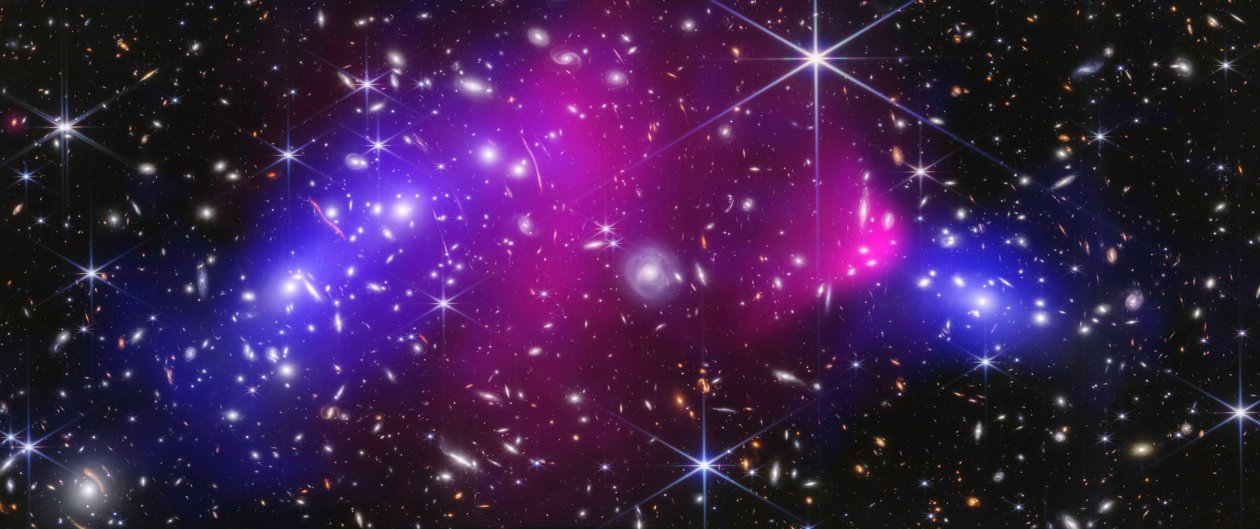 Ammasso di galassie (immagine di Webb e Chandra) da James Webb Space Telescope (NASA)