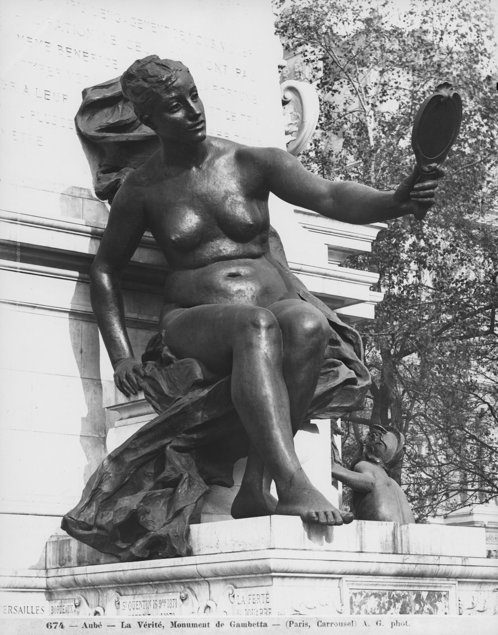 Monumento a Leon Gambetta, Verità, corte Napoleone, Louvre, 1888 (dettaglio) da Jean Paul Aube