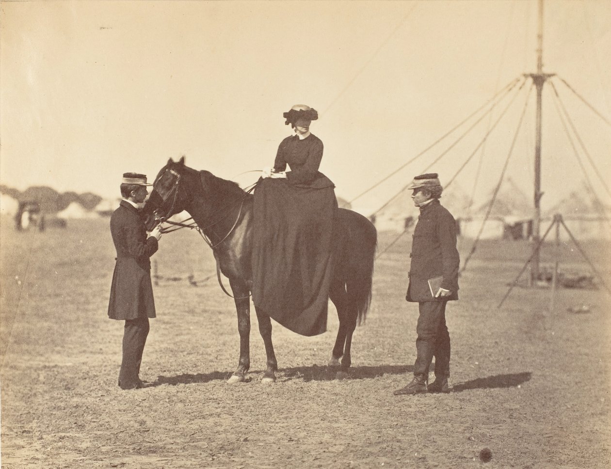 [Lady Canning sul suo Arabo Nero e Lord Clyde, Comandante in Capo], 1858-61 da Jean Baptiste Oscar Mallitte