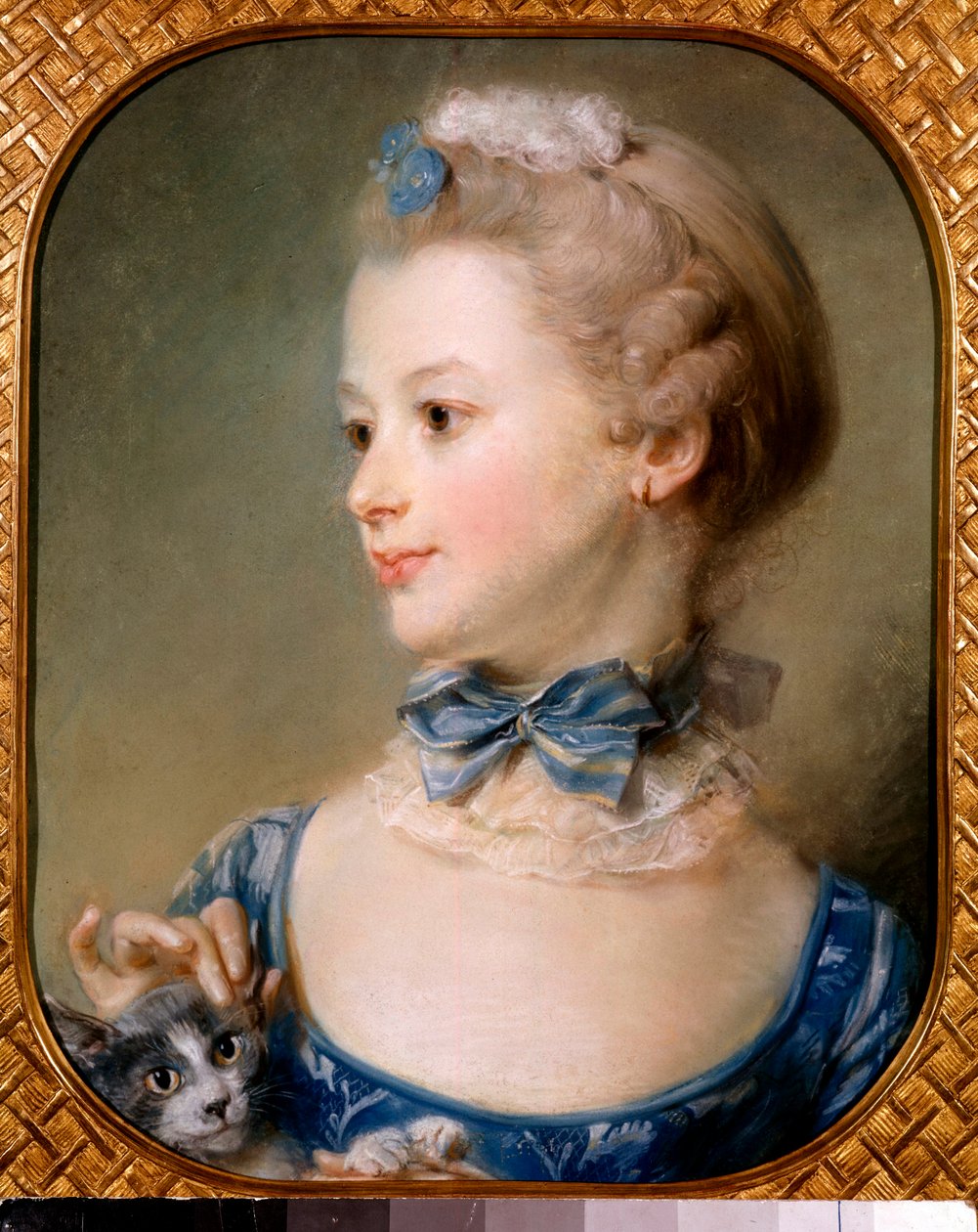 Ritratto di una bambina con un gatto. La giovane ha un nastro e un velo leggero intorno al collo con un nodo e accarezza la testa di un gatto con la punta delle dita. Dipinto a pastello di Jean-Baptiste Perroneau da Jean Baptiste Perronneau