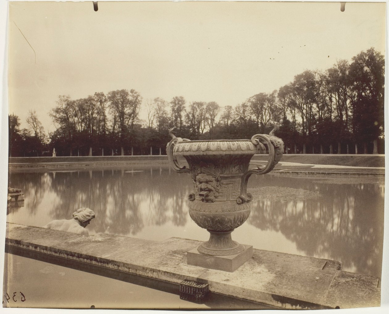 Versailles, Bassin de Neptune da Jean Eugène Auguste Atget