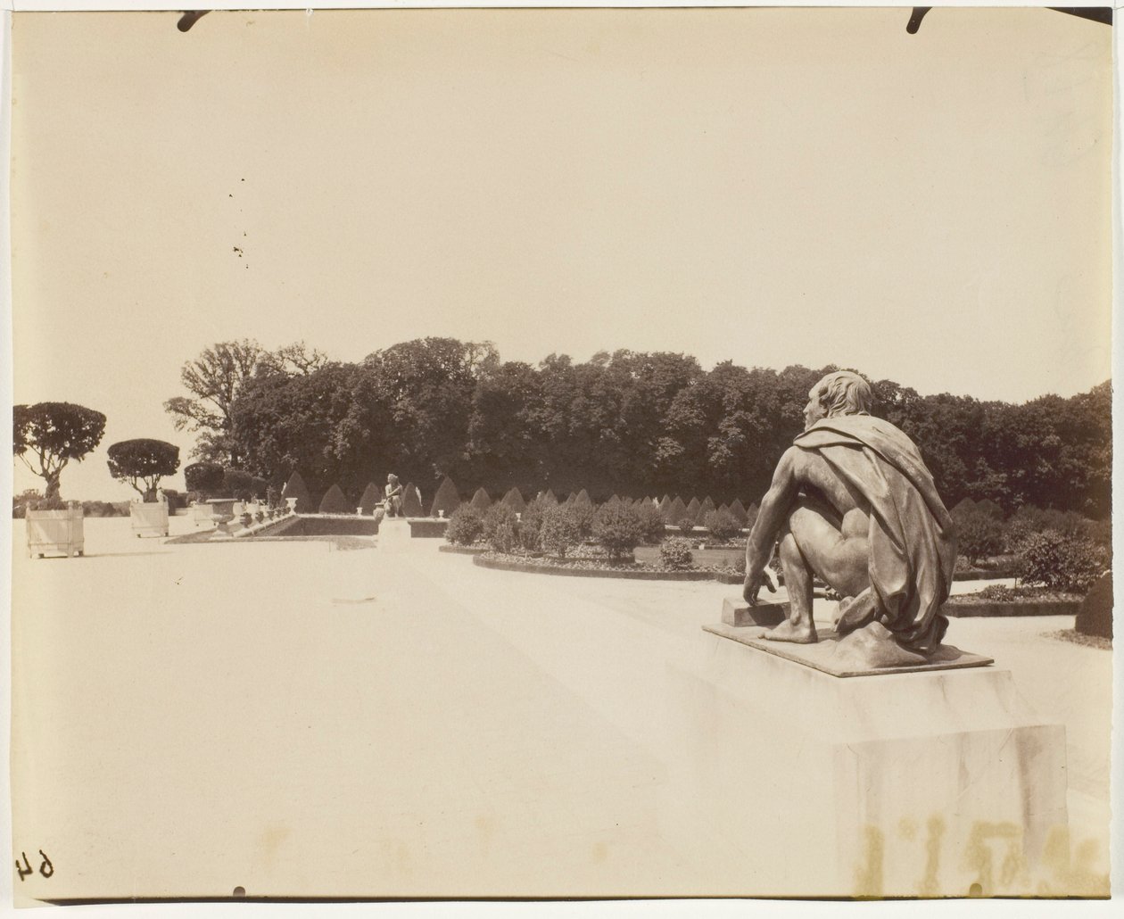 Versailles, angolo del parco da Jean Eugène Auguste Atget