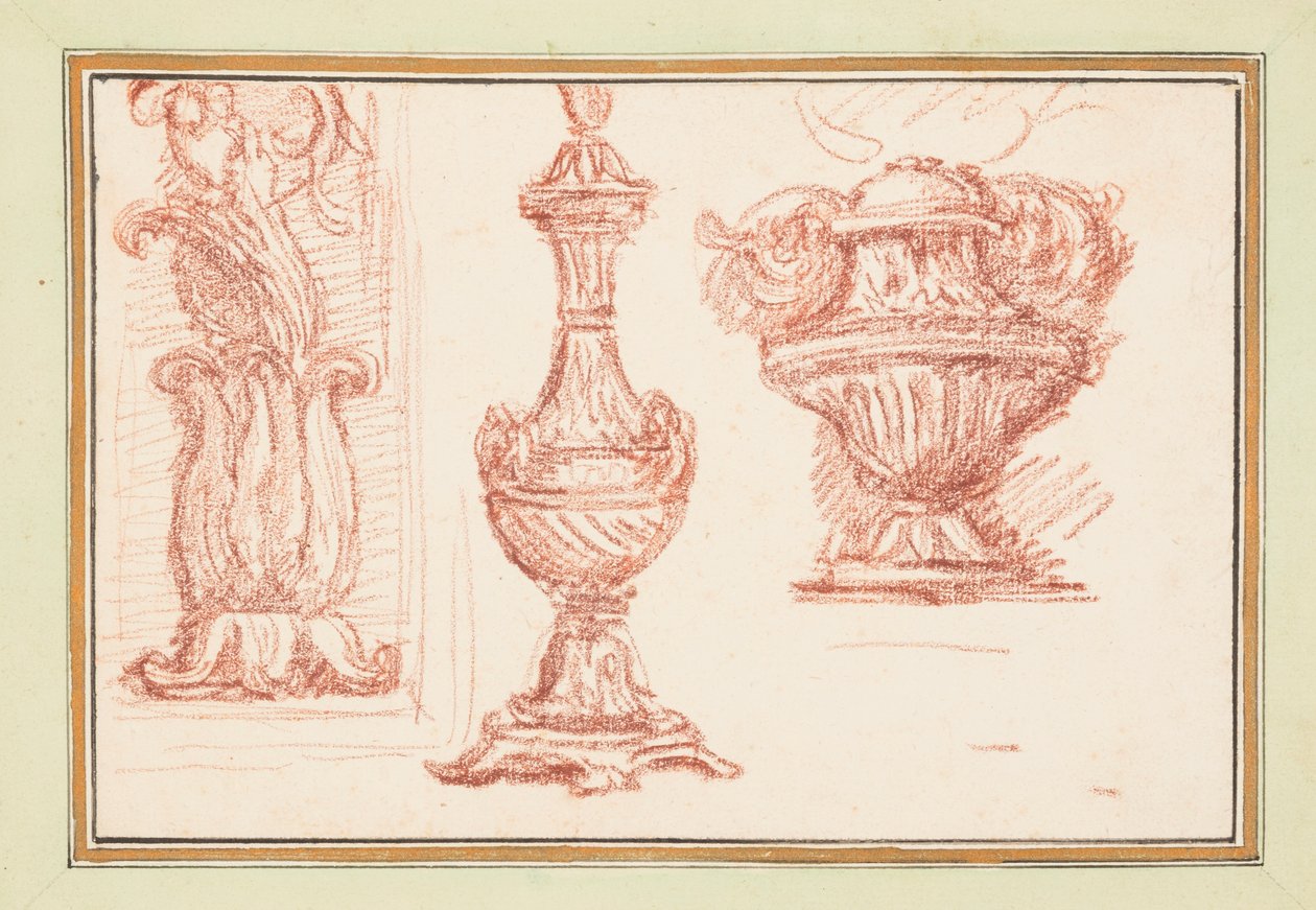 Due urne e un dettaglio ornamentale da Jean Robert Ango