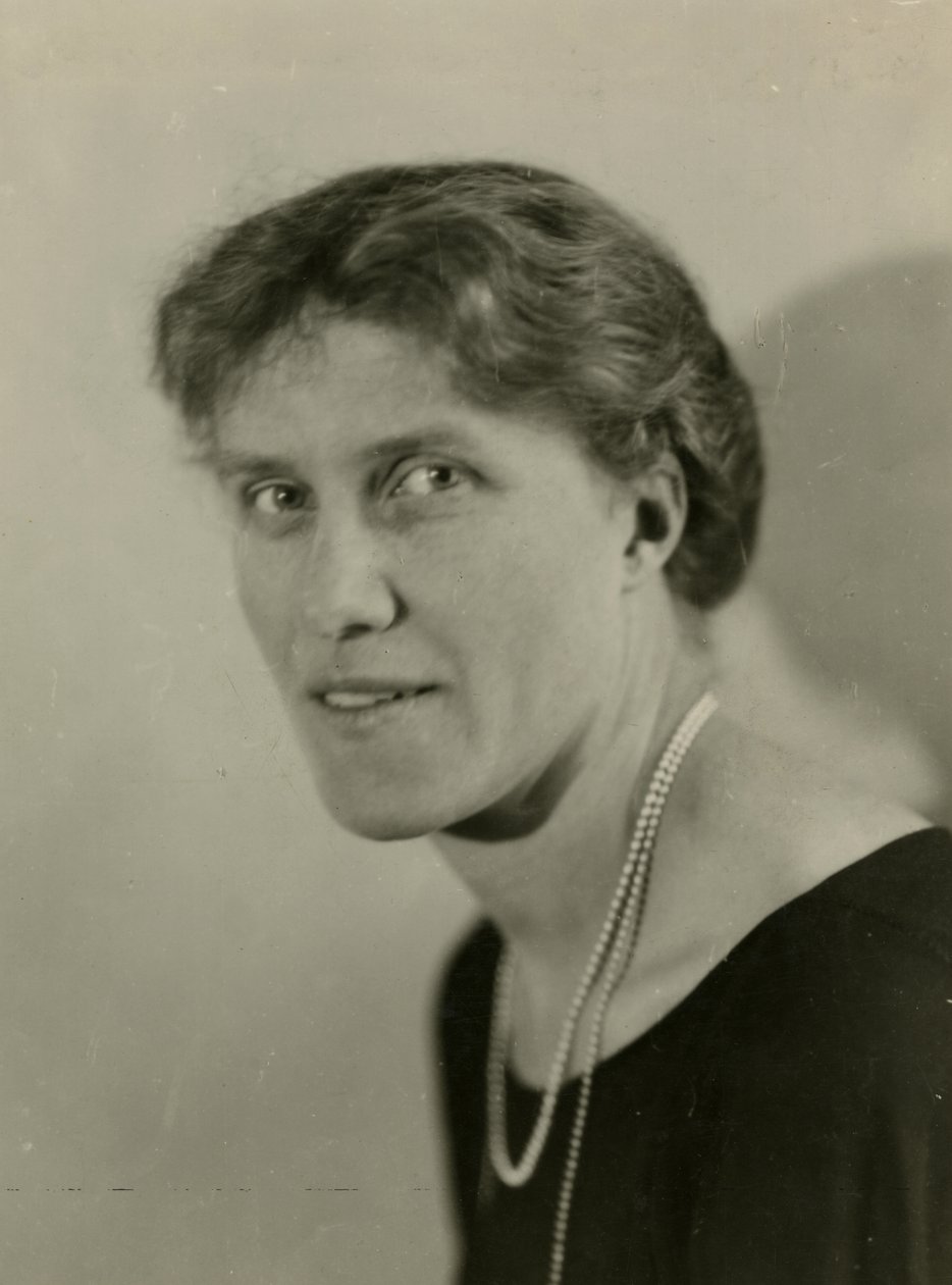 Else Brandstrom vincitrice del Premio Nobel, uomini illeggibili muoiono in prigione durante la guerra da Jessie Tarbox Beals