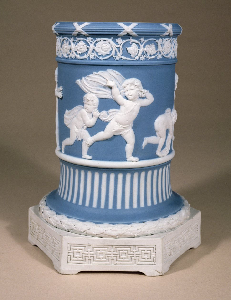 Vaso Wedgwood, c.1780 (jasperware) da John Flaxman