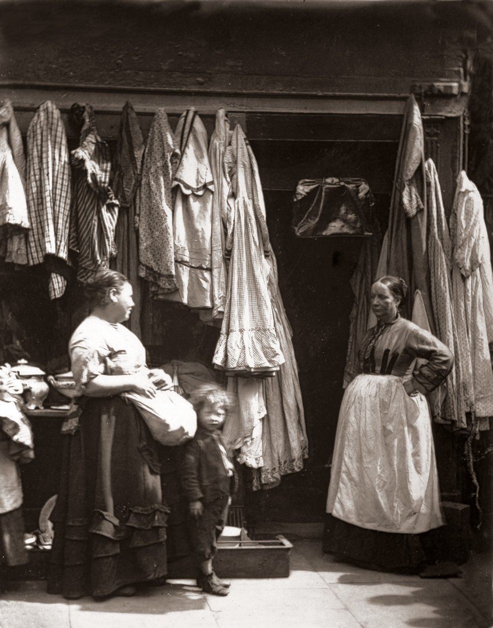 Un negozio di vestiti usati, Seven Dials, da 
