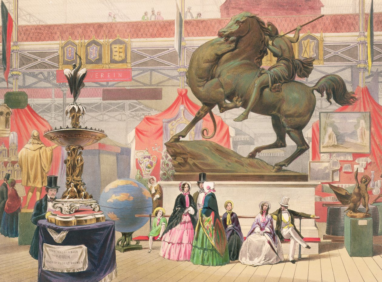 Veduta della navata est del Crystal Palace con scultura (l
