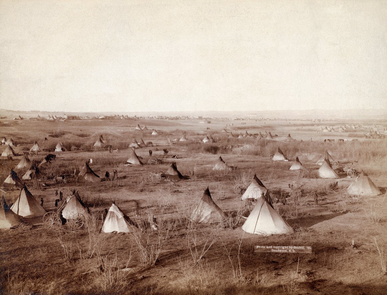 Villaggio Tribale Lakota nel 1891 da John C. H. Grabill