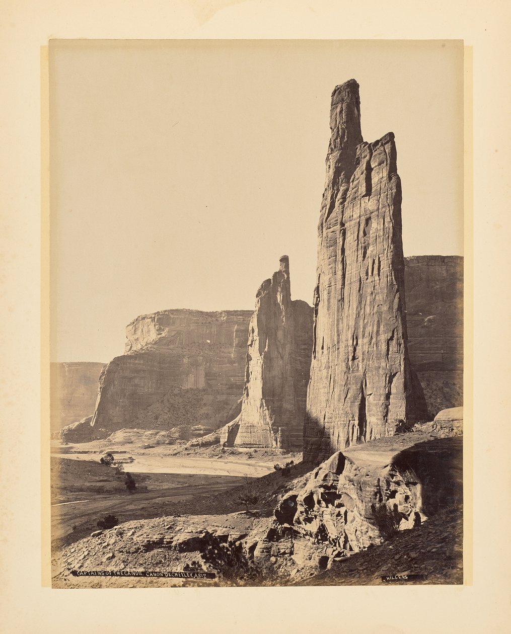 Capi del canyon, Canyon de Chelly, Arizona da John K. Hillers