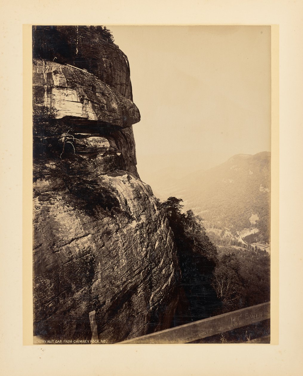 Hickory Nut Gap, da Chimney Rock, Carolina del Nord da John K. Hillers