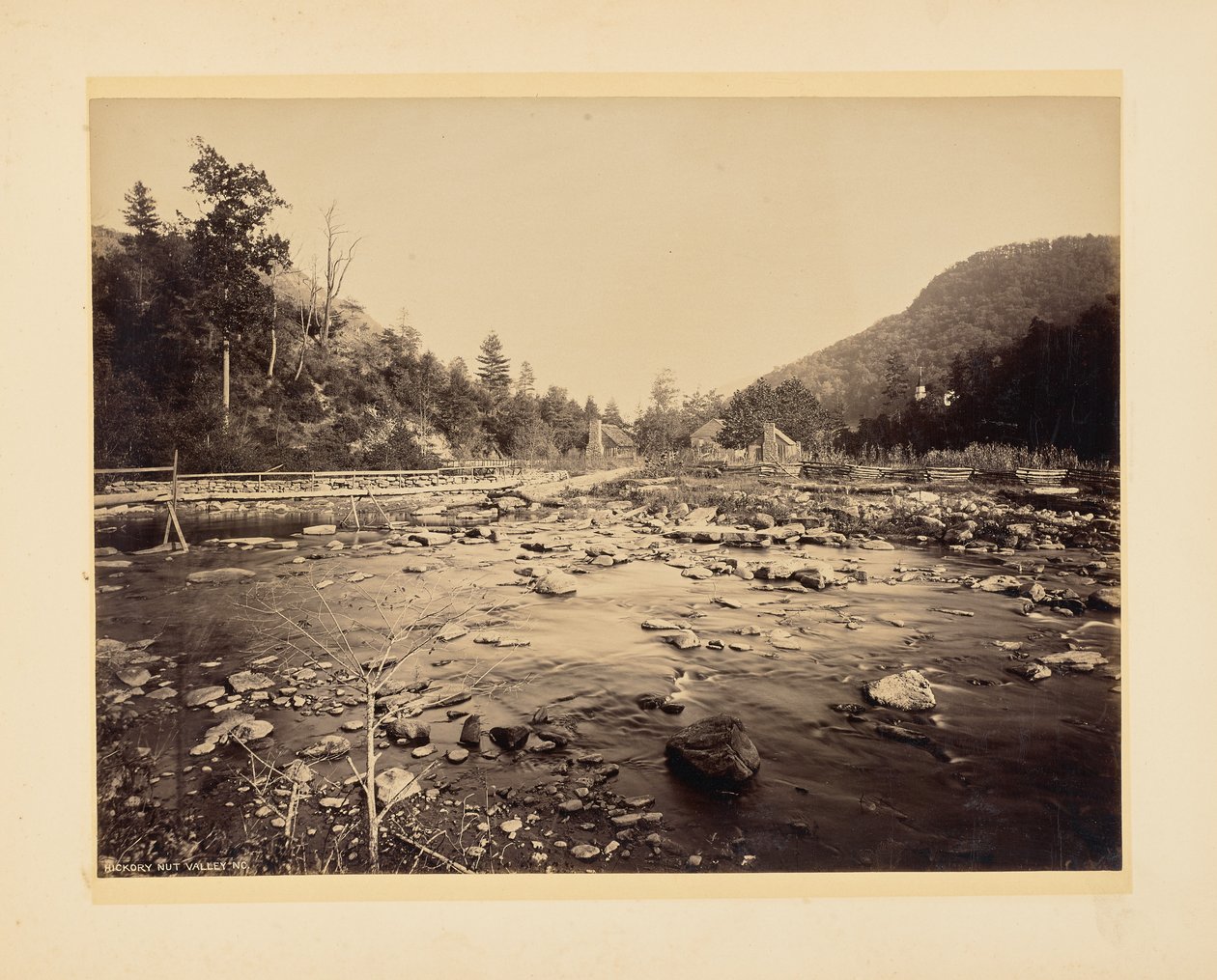 Hickory Nut Valley, Carolina del Nord da John K. Hillers