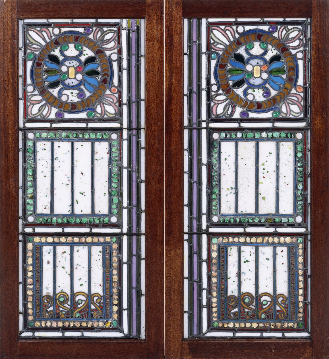Una coppia di finestre in vetro piombato da John La Farge or Lafarge