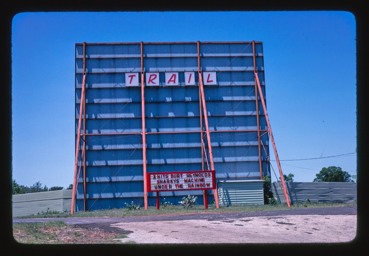 Trail Drive-In, Athens, Texas, USA da John Margolies