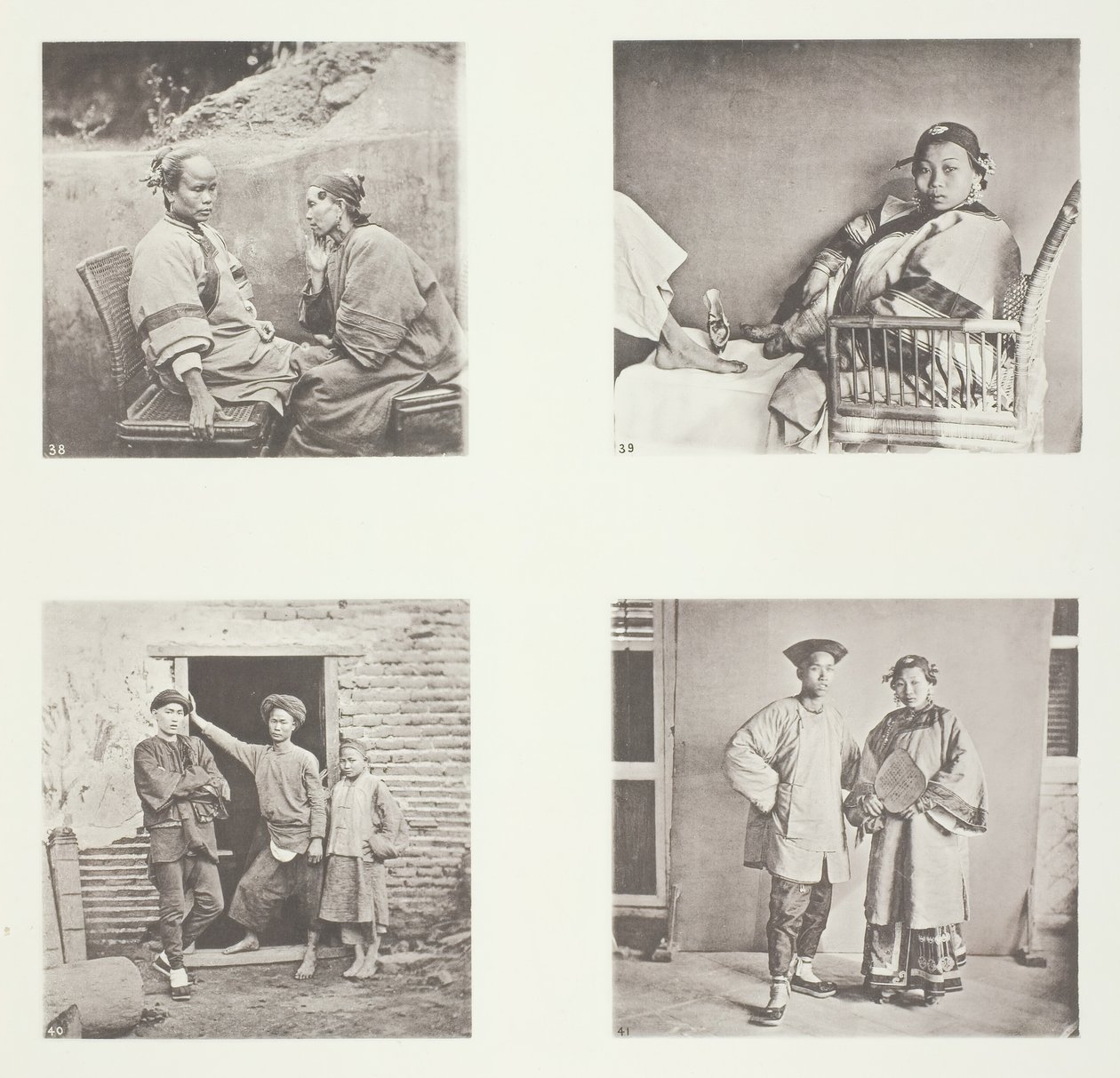 Donne di Amoy, il piccolo piede di una signora cinese, uomini di Amoy, costume maschile e femminile, Amoy da John Thomson