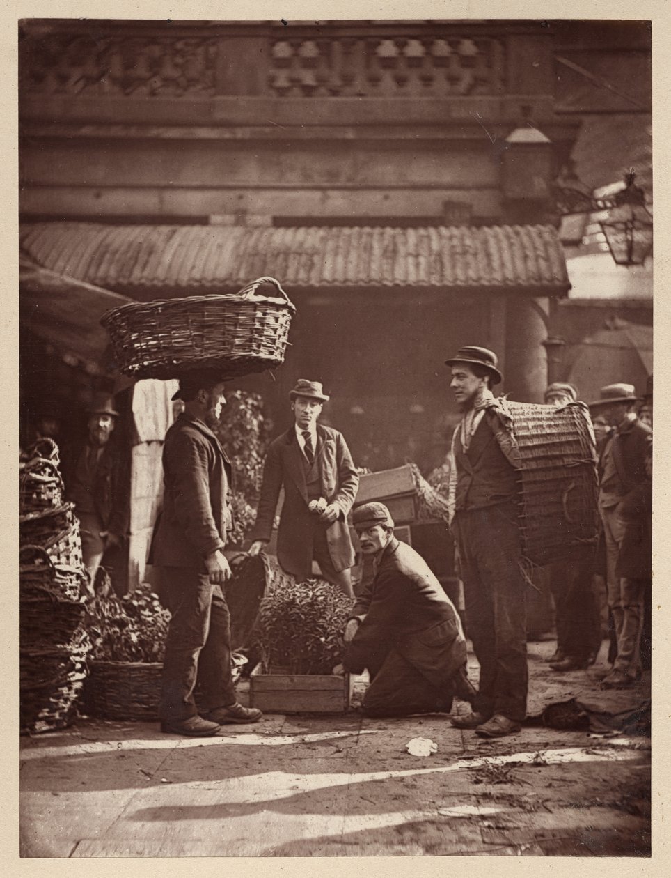 Lavoratori di Covent Garden da John Thomson