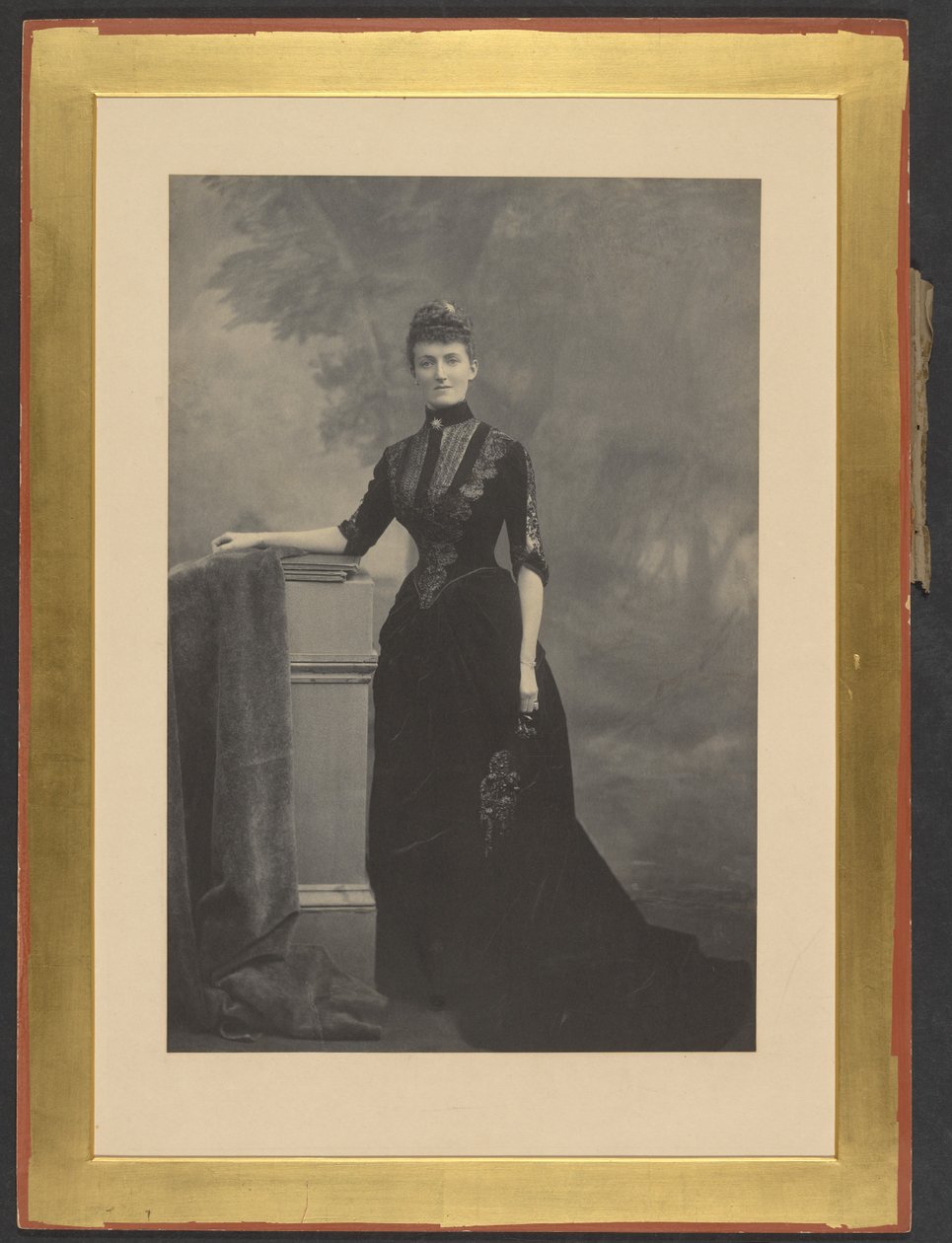 Miss Dobson da John Thomson