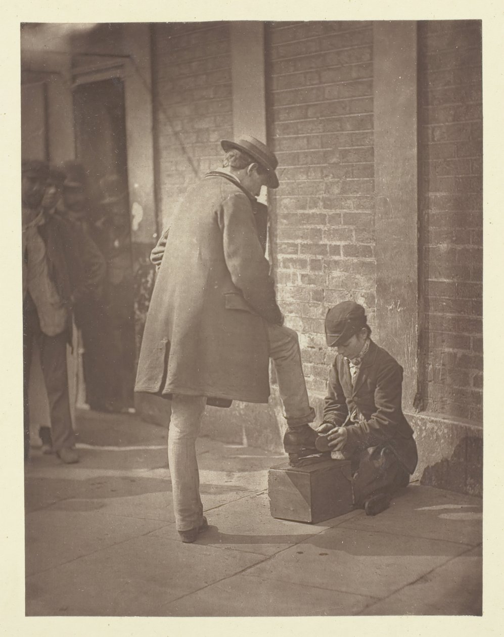 Il lustrascarpe indipendente, 1881 da John Thomson