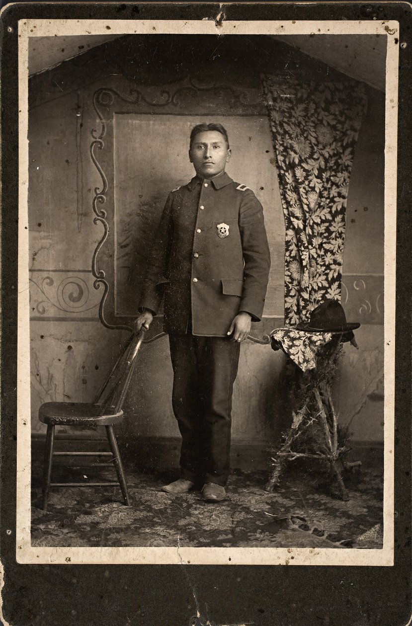 John Hinshaka, Cherry Creek, South Dakota, 1890 da Johnson Brothers