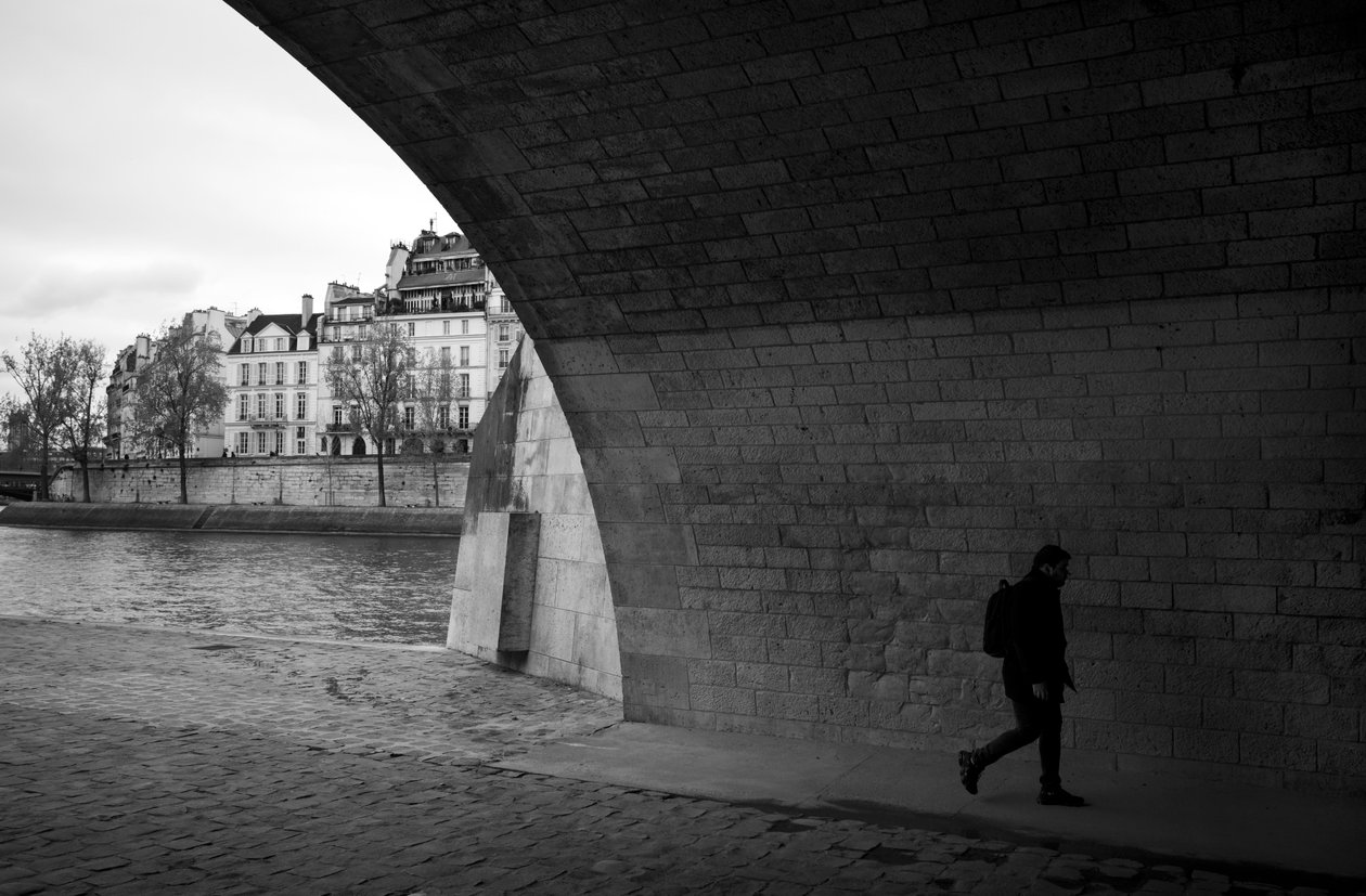 Parigi in primavera, 2022 (foto) da Jon Nicholson