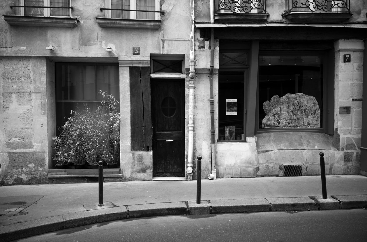 Parigi in primavera, 2022 (foto) da Jon Nicholson