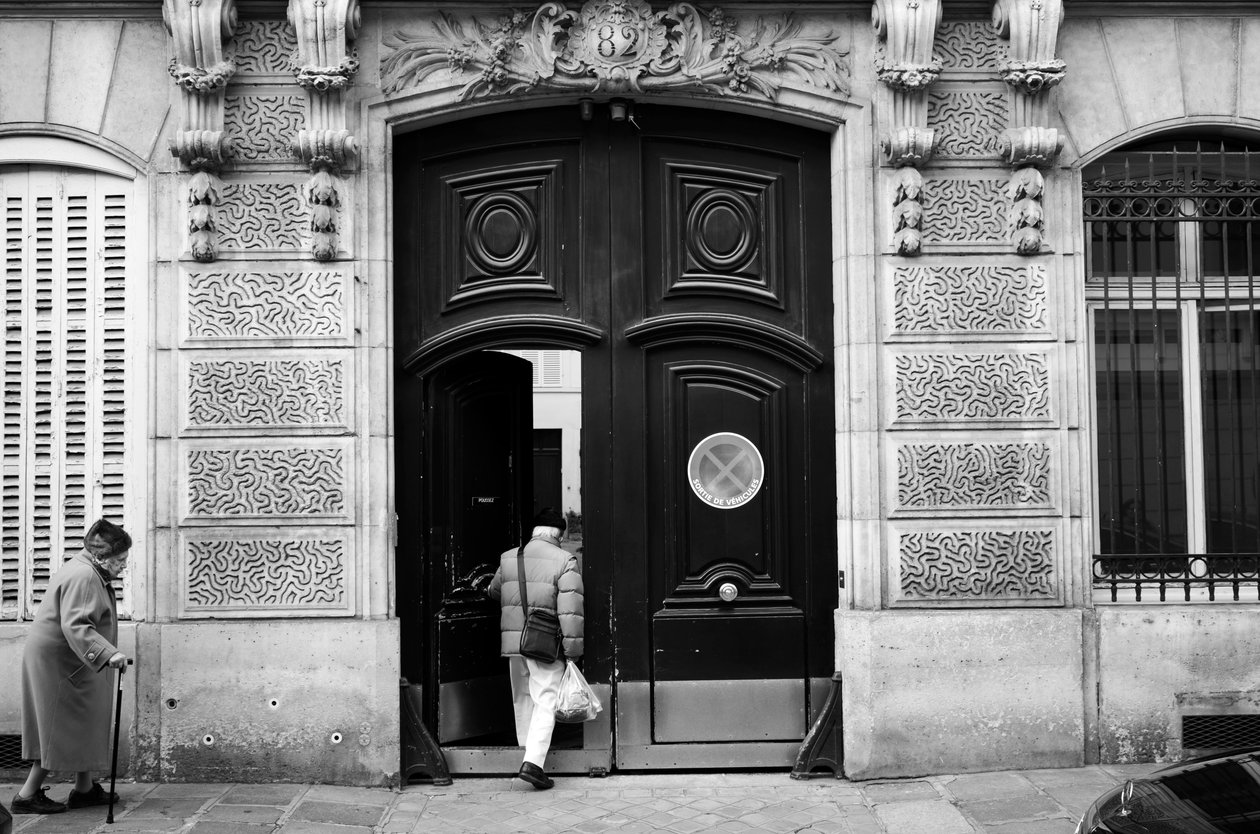 Parigi in primavera, 2022 (foto) da Jon Nicholson