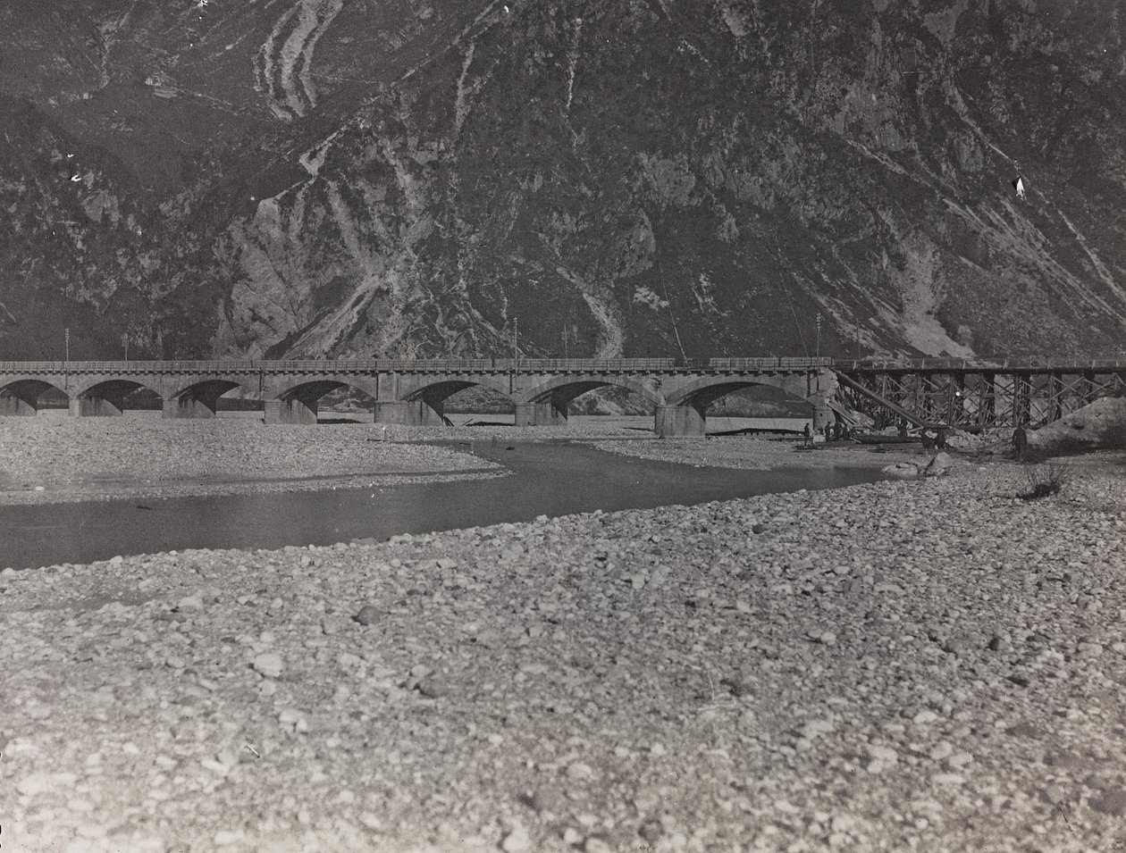 Ponte militare sul Tagliamento da Josef Zohles