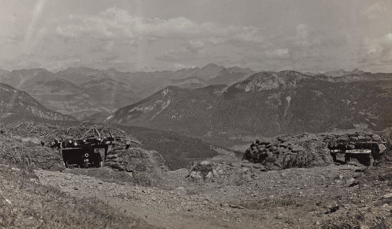 Album "Meine weltkriegs - Erinnerungen South-West Front (Carinzia, Italia, Trentino-Alto Adige) 31/03/1915-12/11/1918 - Josef Zohles Wien": rifugi per cannoni nelle Alpi da Josef Zohles