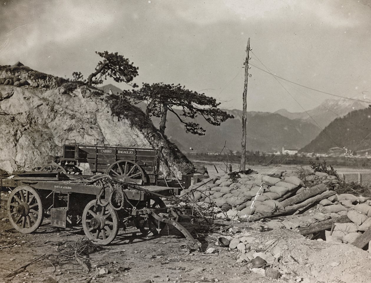 Album "Meine weltkriegs - Erinnerungen South-West Front (Carinzia, Italia, Trentino-Alto Adige) 31/03/1915-12/11/1918 - Josef Zohles Wien": carro armato sul Tagliamento da Josef Zohles