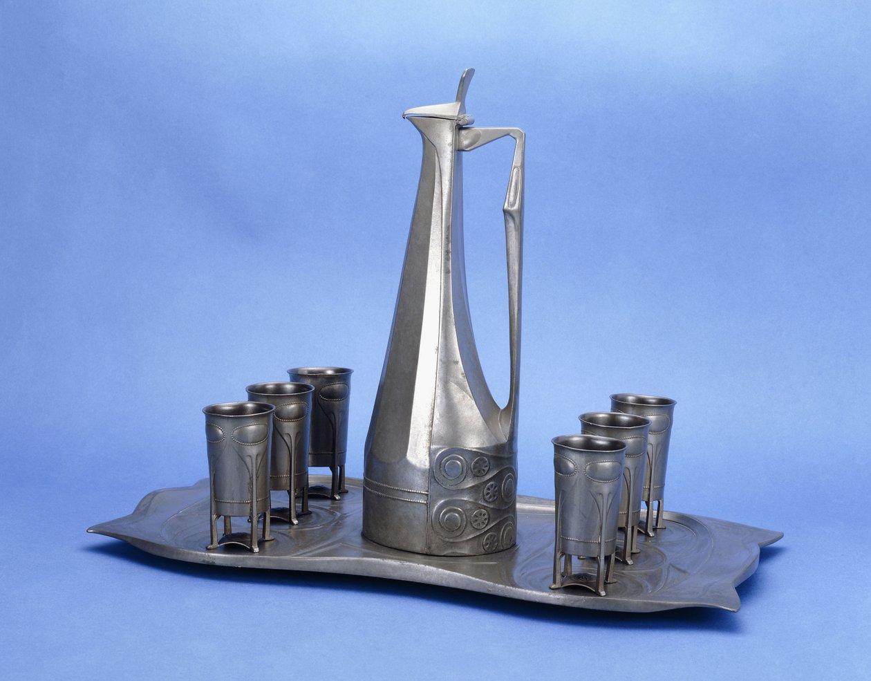 Set di liquori in peltro a otto pezzi Edelzinn da Joseph Maria Olbrich