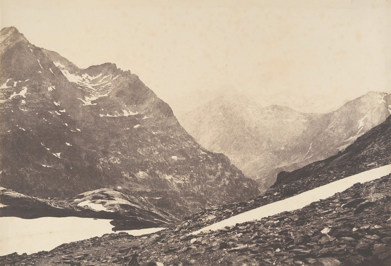 Vista della parte della Maladetta e delle montagne dall