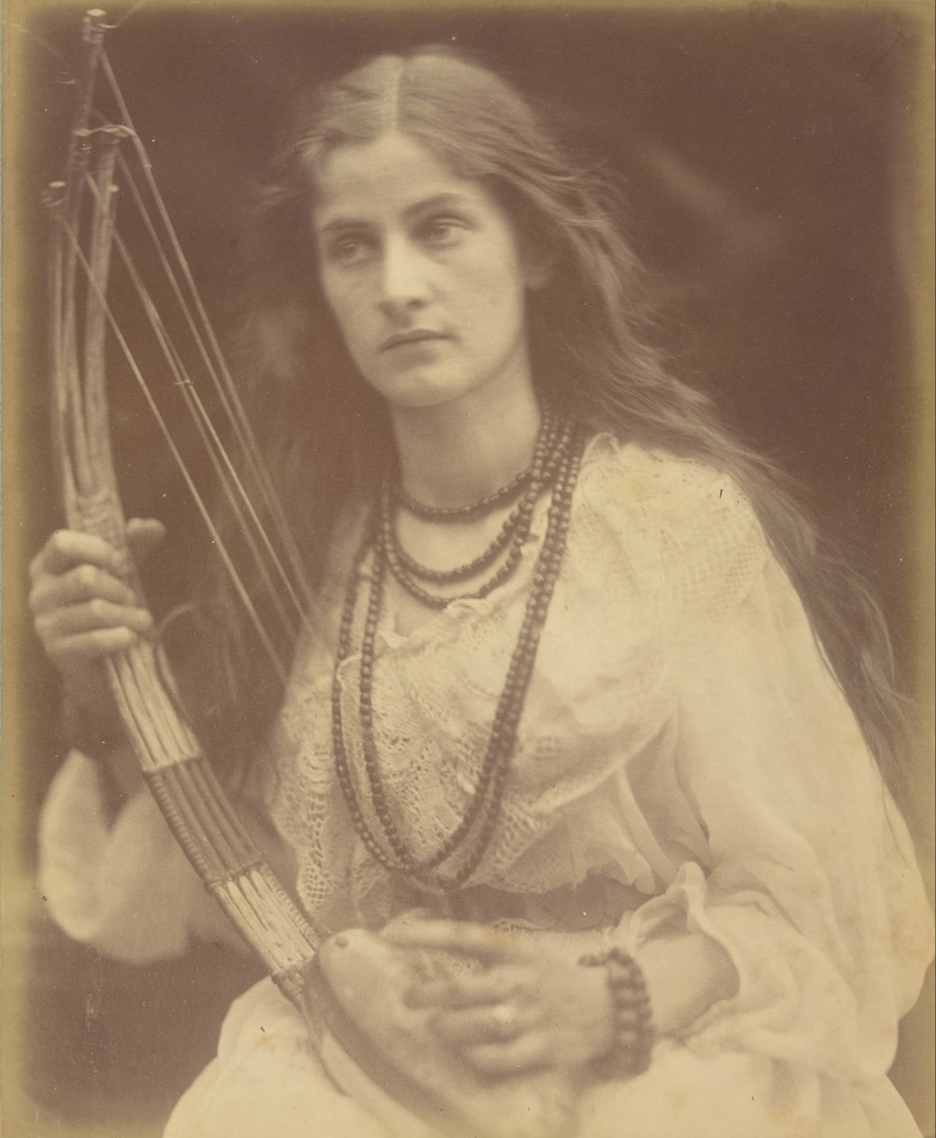 O ascolta da Julia Margaret Cameron