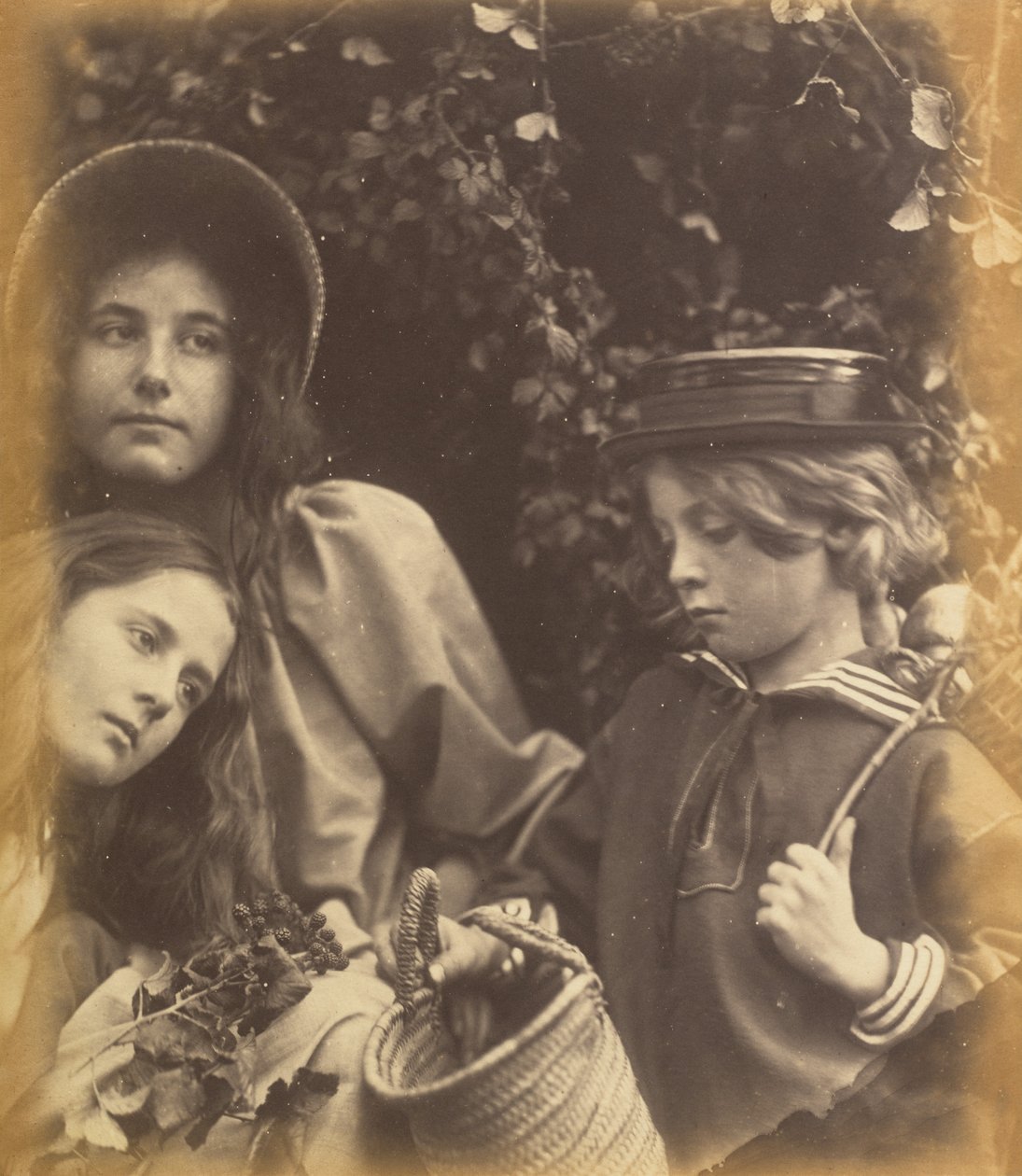 Elizabeth Keown, Kate Keown e Freddy Gould da Julia Margaret Cameron