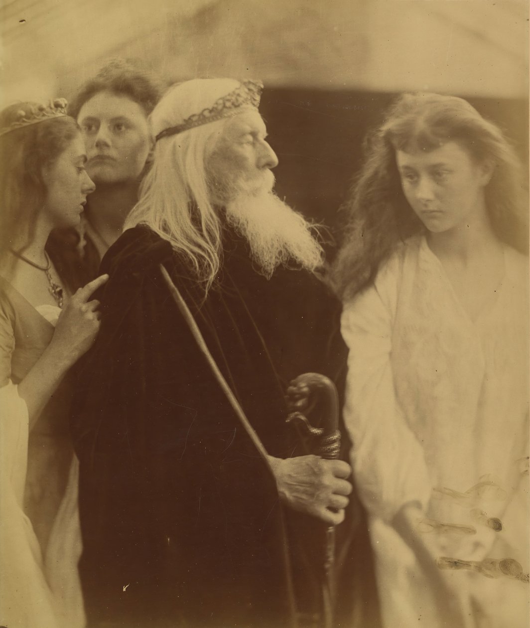 Re Lear che assegna il suo regno alle sue tre figlie da Julia Margaret Cameron