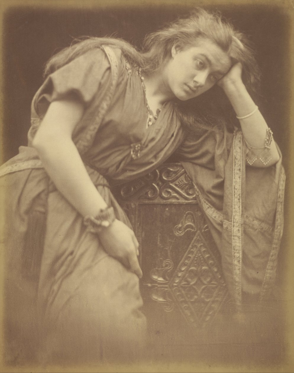 Mariana/"Ha detto che sono spaventosa e che vorrei essere morta". da Julia Margaret Cameron