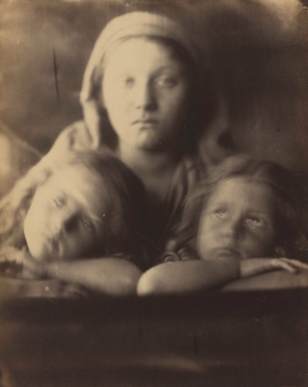 Mary Hillier e i suoi due figli da Julia Margaret Cameron