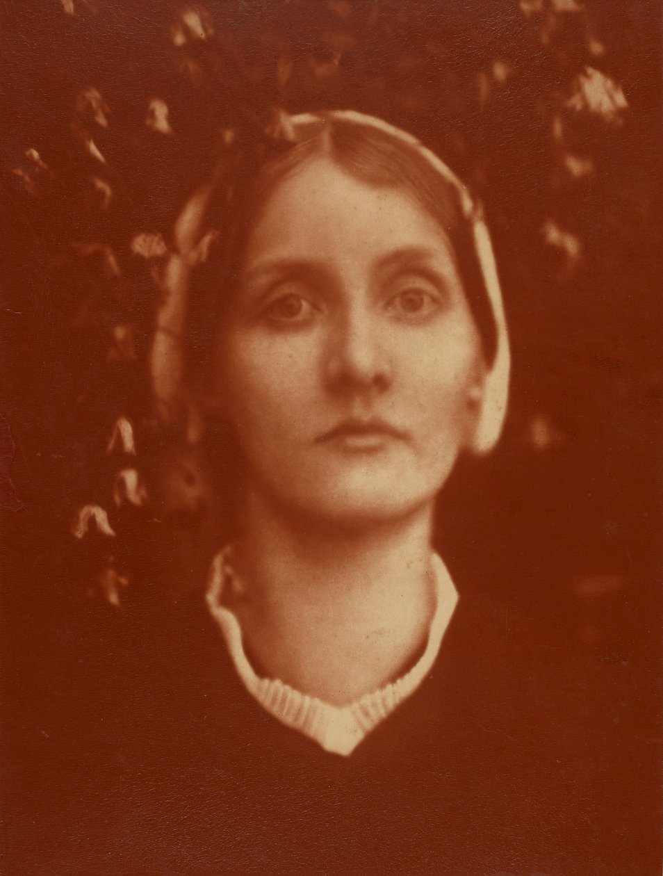 Mia nipote e figlioccia (Julia), signora Herbert Duckworth / Una bella visione da Julia Margaret Cameron