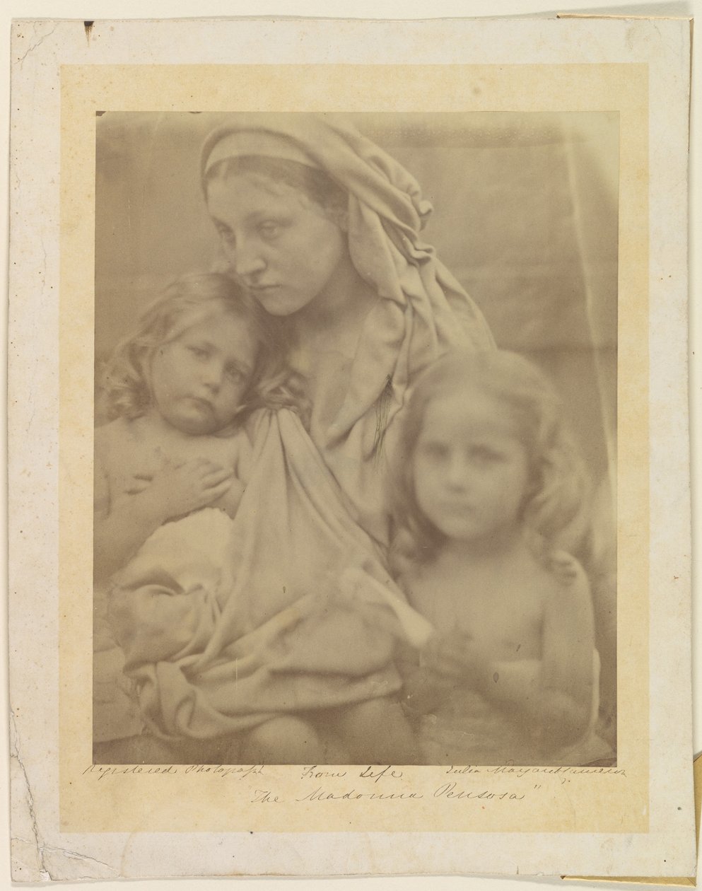 La Madonna pensierosa da Julia Margaret Cameron