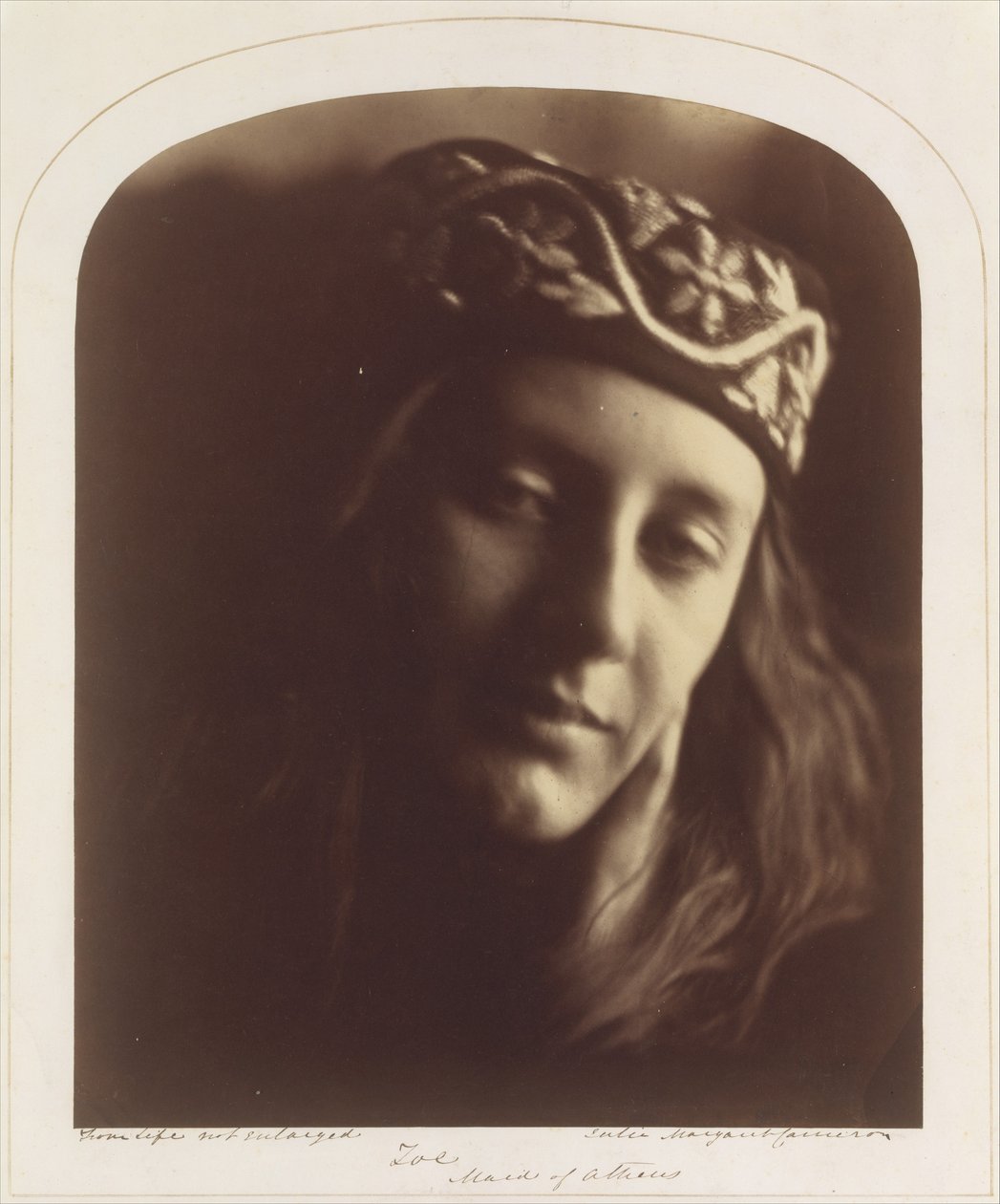 Zoe, domestica di Atene da Julia Margaret Cameron