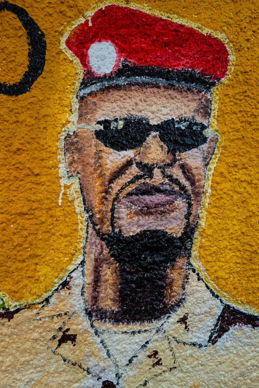 Ritratto di street art di Mamadi Doumbouya, Conakry, 2019 da Alec Hunter