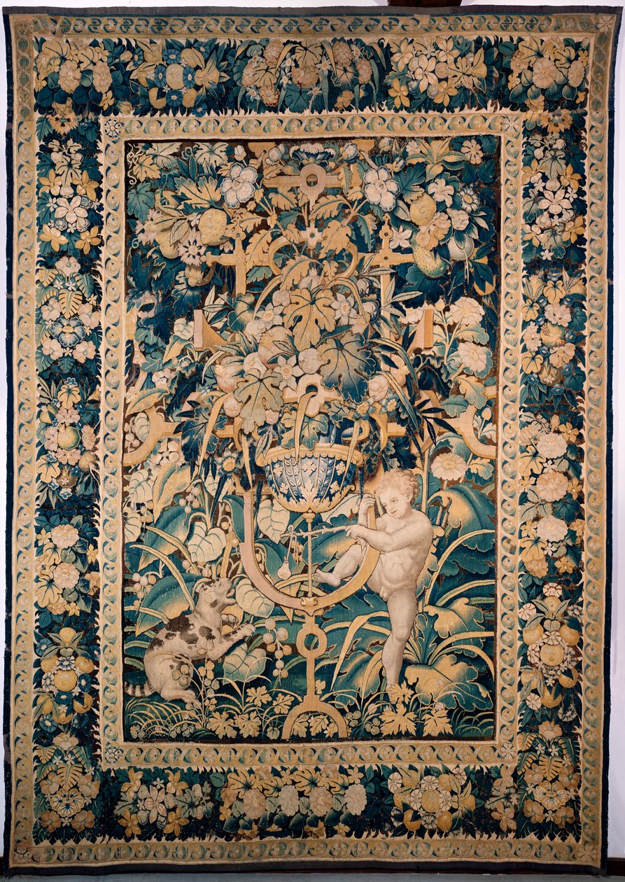 Arazzo. Enghien. Ragazzo di fronte a un animale selvatico (Bambin taquinant un jeune fauve, De knaap met het jonge wilde dier). 363 cm x 259 cm. Un ragazzo o putto che stuzzica un animale selvatico, forse un leopardo, con una pera fissata su un bastone. da Alec Hunter