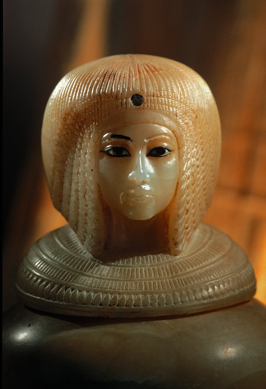 Coperchio di vaso canopo a forma di Kiya, una moglie secondaria del faraone Akhenaton, 2009 (foto) da Kenneth Garrett
