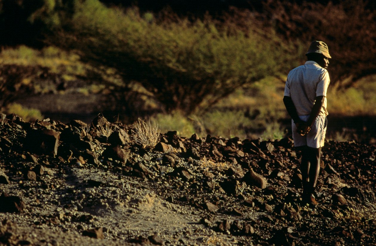 Cacciatore di fossili, Kamoya Kimeu, leader della Hominid Gang, 2008 (foto) da Kenneth Garrett