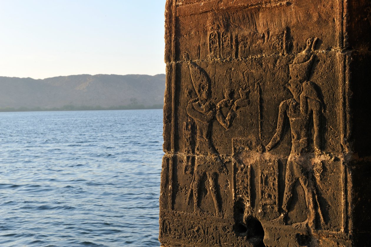 Ultimi Faraoni, MM7836, Egitto, Tempio di Philae, Aswan, Tolemaico, Tempio di Iside, 2011 (foto) da Kenneth Garrett