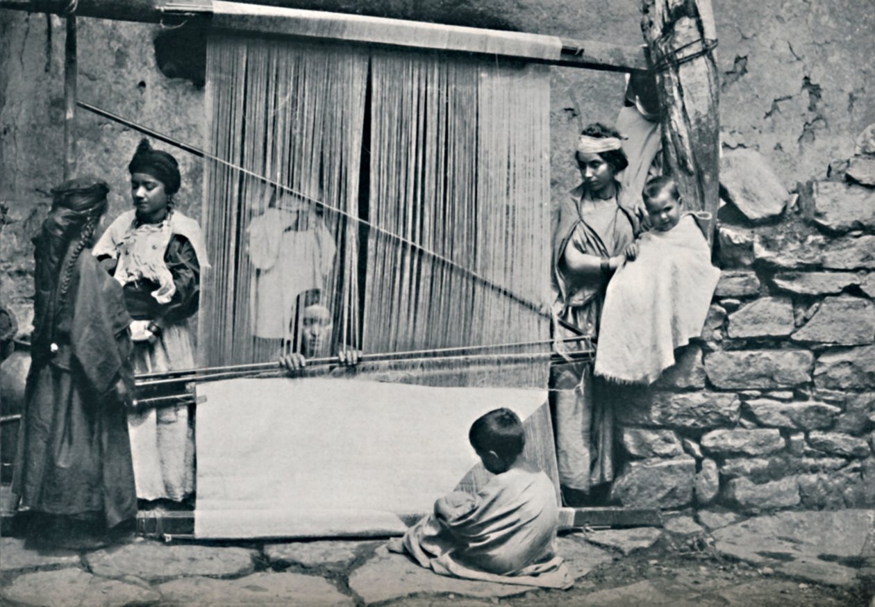 Tessitori Kabyle e telaio nativo, Algeria settentrionale, 1912 da Legrand