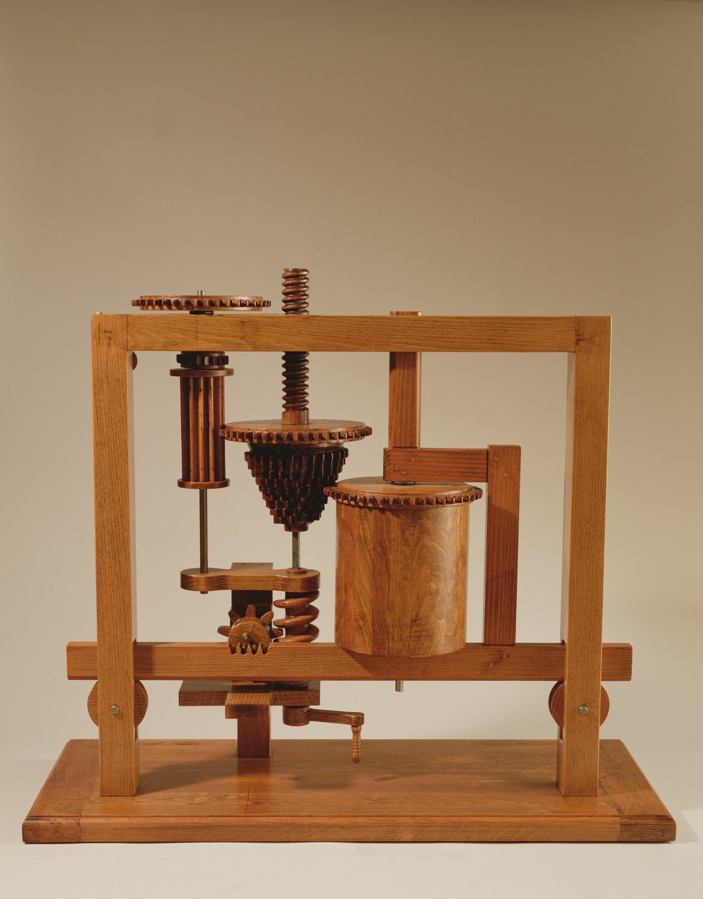 Ricostruzione del progetto di da Vinci per uno stabilizzatore (legno e metallo) da Leonardo da Vinci